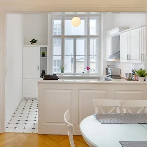 Apartment Karlova 24 - Old Town, Prag